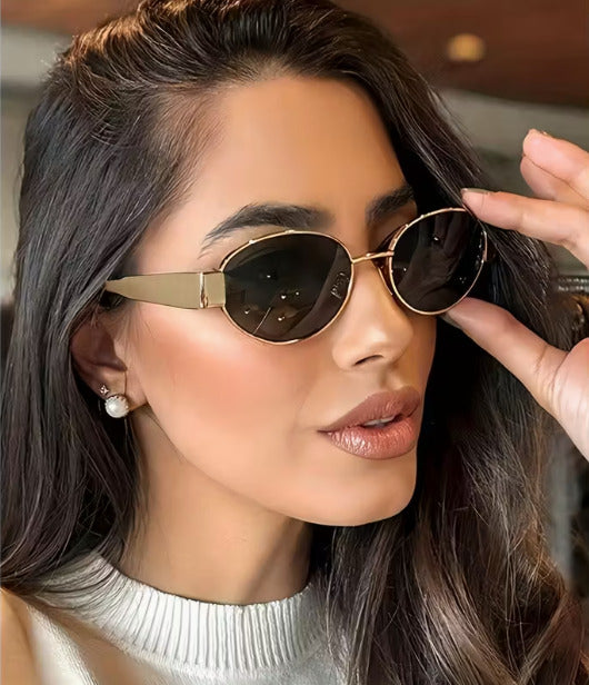Aurelia Luxe Oval